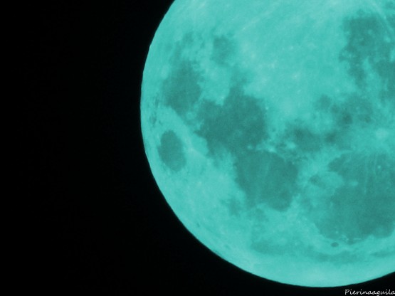 Foto 3/``La Luna, tu amiga, toda la noche te acompaara``