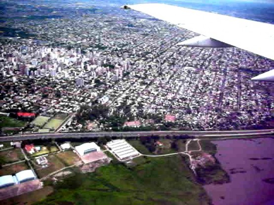 Foto 5/Buenos Aires/Montevideo,desde el Aire !!!.