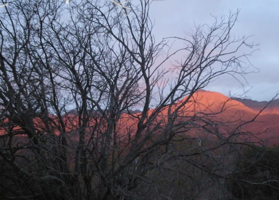 Foto 2/Ocaso en el invierno del Champaqui