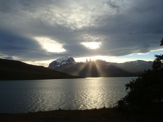 Foto 1/Anochecer : Torres del Paine