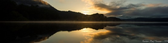 Foto 5/Reflejos a la costa del Lacar