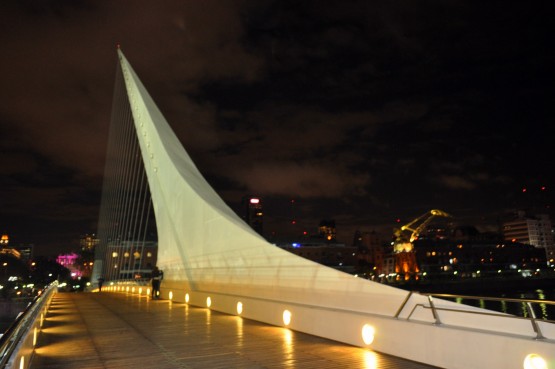 Foto 3/Puente de la Mujer de Noche