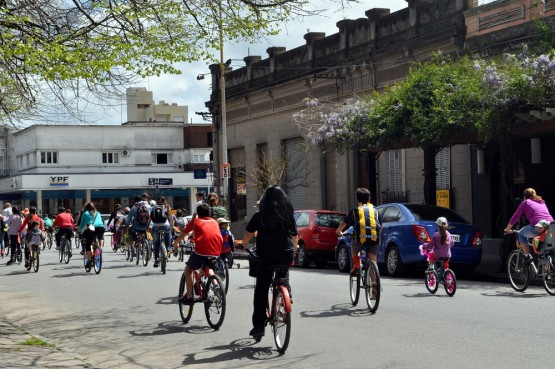 Foto 1/Bicicleteada...