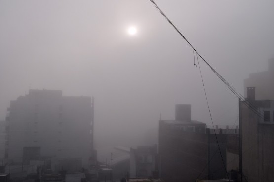 Foto 3/27 de mayo.Maana de Niebla en Avellaneda