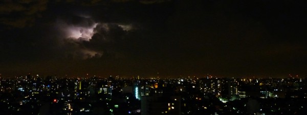 Foto 1/Cuando el cielo ilumina...