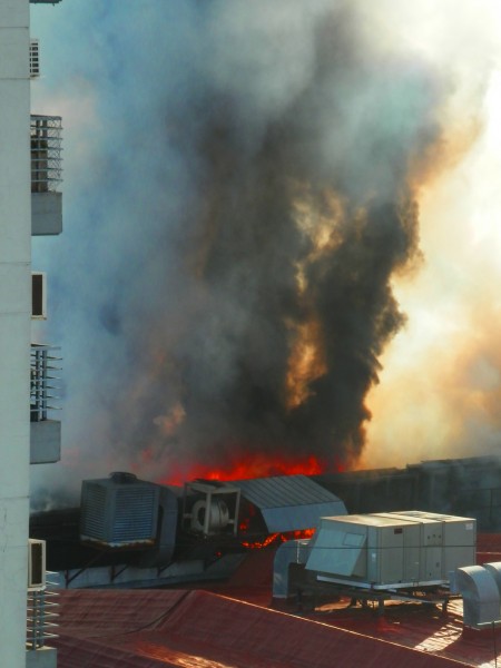 Foto 4/Incendio en el supermercado