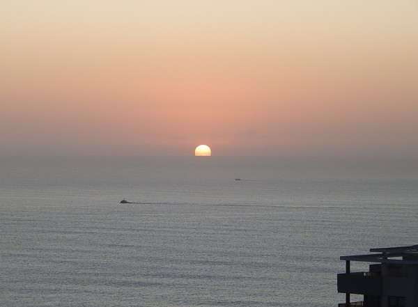 Foto 4/Sale el Sol sobre el mar I