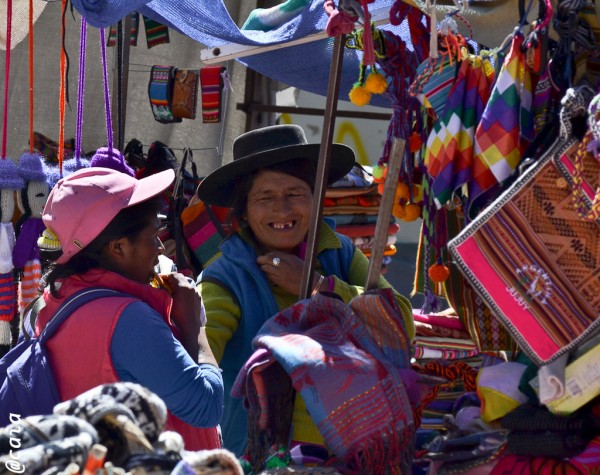 Foto 1/12 de Octubre, Da de la diversidad cultural.