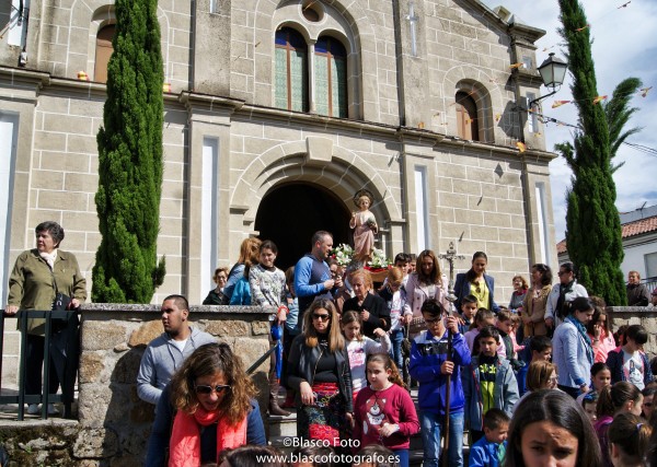 Foto 4/Ofrenda Floral de los nios