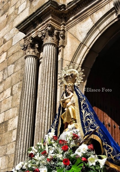 Foto 2/La Patrona de los Chinatos