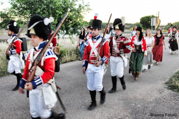 Foto 3/Desfilando en la Batalla de La Albuera