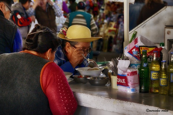 Foto 1/Hora de almorzar, Mercado de Cusco