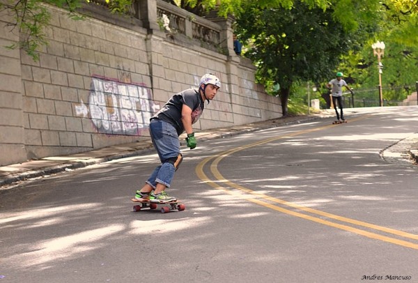 Foto 1/En Patinetas