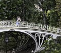 Gente por el parque