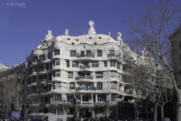 Foto 1/`La Pedrera, Una obra de Arte`