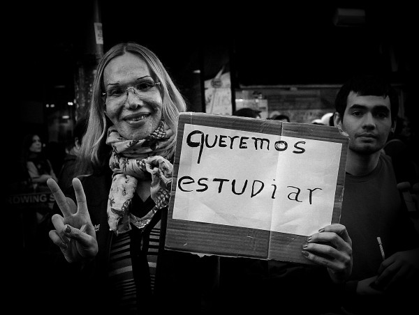 Foto 1/Marcha a favor de la educacin publica y gratuita