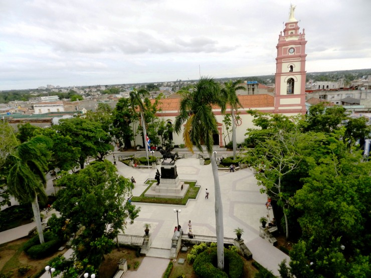 Foto 2/Camagey, ciudad cubana de colores rojizos