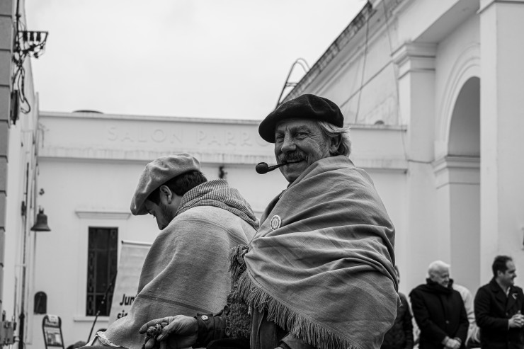 Foto 3/Paisanos de Navarro