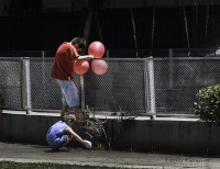 La vieja costumbre del parque...