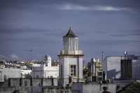 Por lois cielos de Cadiz, Andalucia.