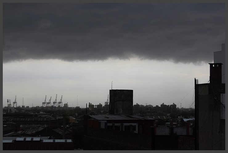 Foto 1/Tormenta en la Ciudad de Avellaneda