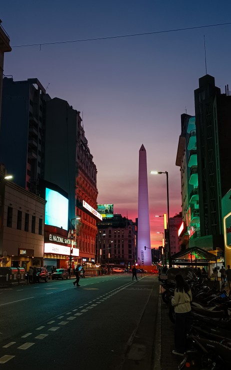 Foto 1/Atardecer del obelisco