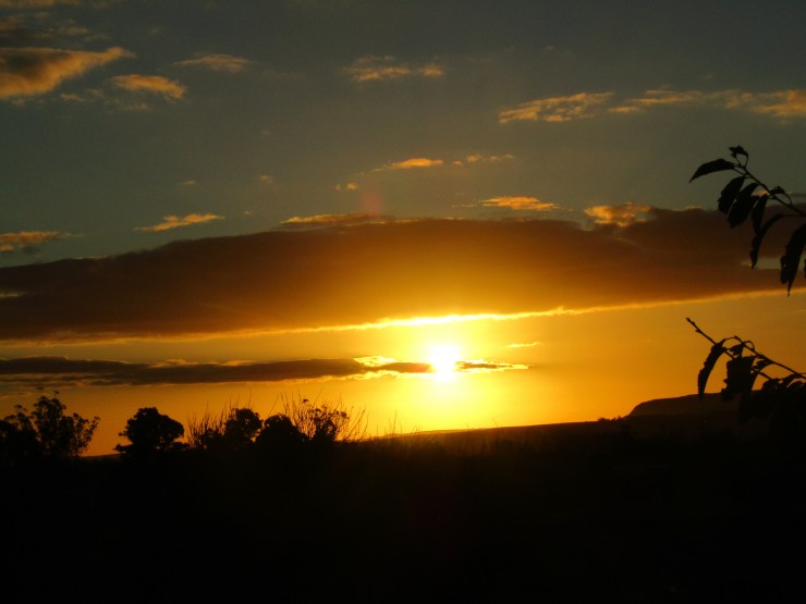 Foto 1/Tormenta y sol