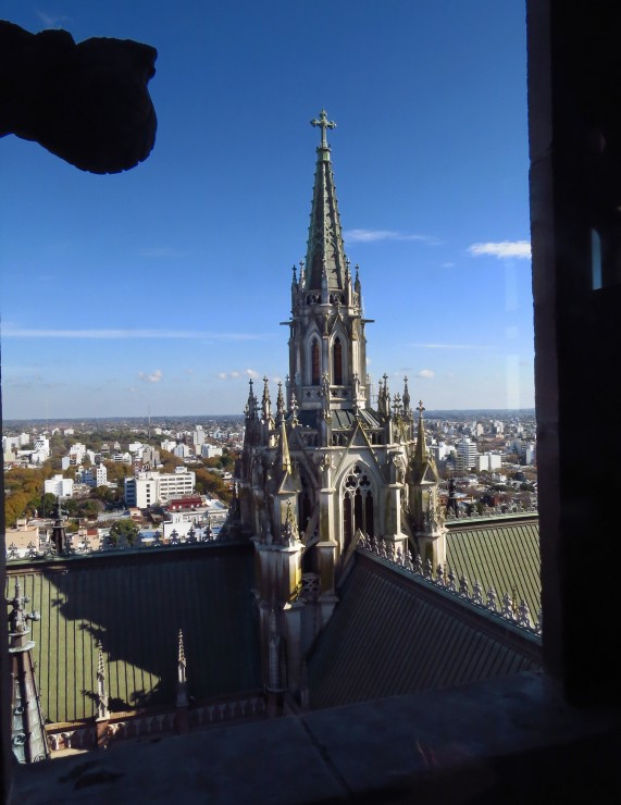 Foto 3/Ascenso a la Catedral de La Plata