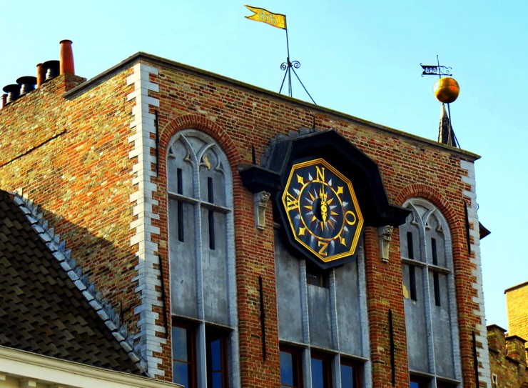 Foto 2/Detalles de la Plaza Mayor de Brujas