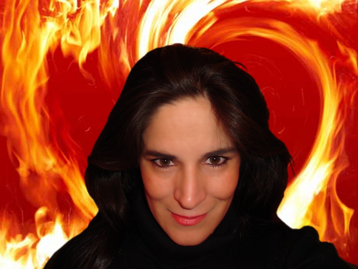 "soy fuego" de Sandra Patricia Tello