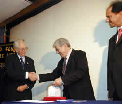 Jacques Denis, Vicepresidente de la FIAP, Edued García, presidente de la FAF y Daniel Scioli