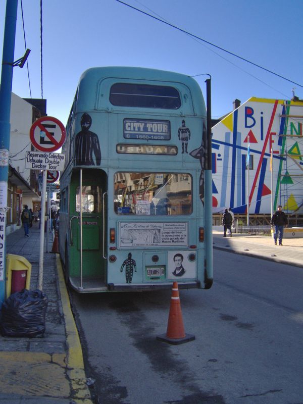 FotoRevista / Convocatoria Mensual / Omnibus y taxis