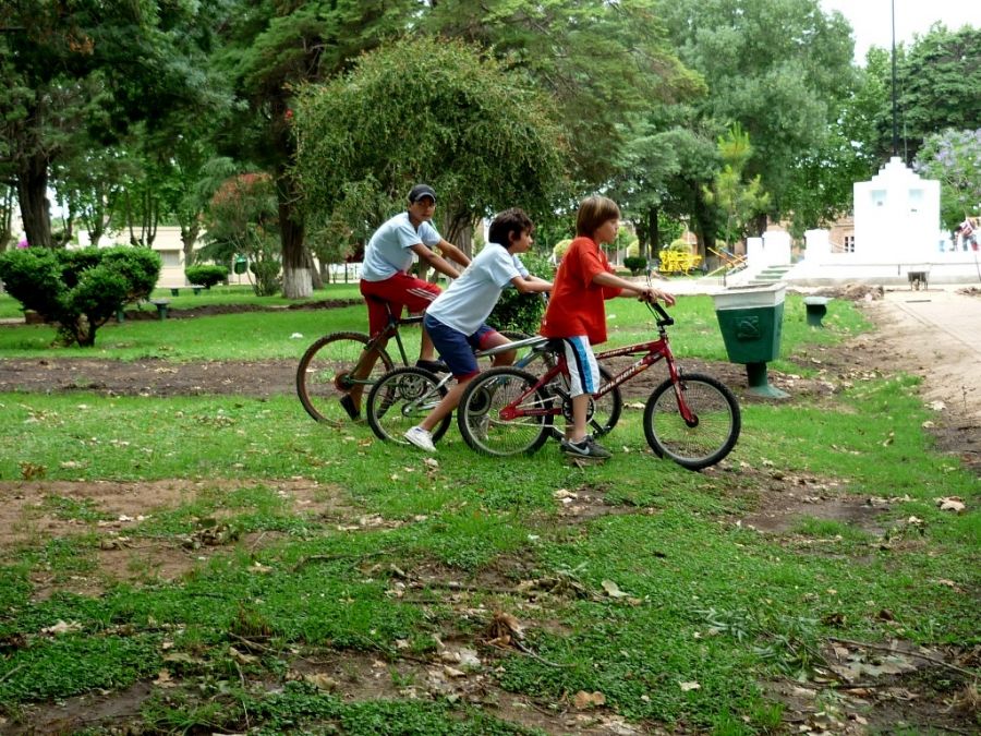 FotoRevista / Convocatoria Mensual / Bicicletas y Motos