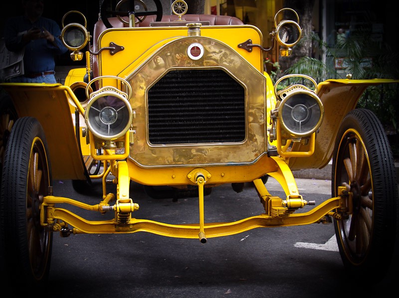 "Yellow car" de Jos Ignacio Barrionuevo