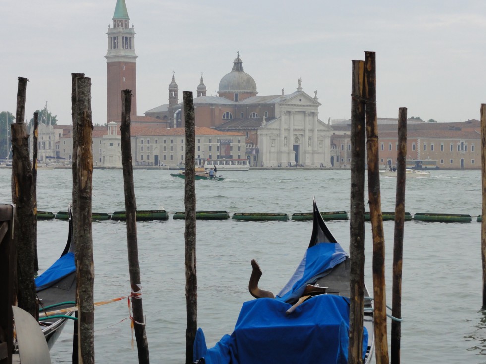 "Medioda en Venecia... Sencillamente inolvidable!" de Nora Grassi