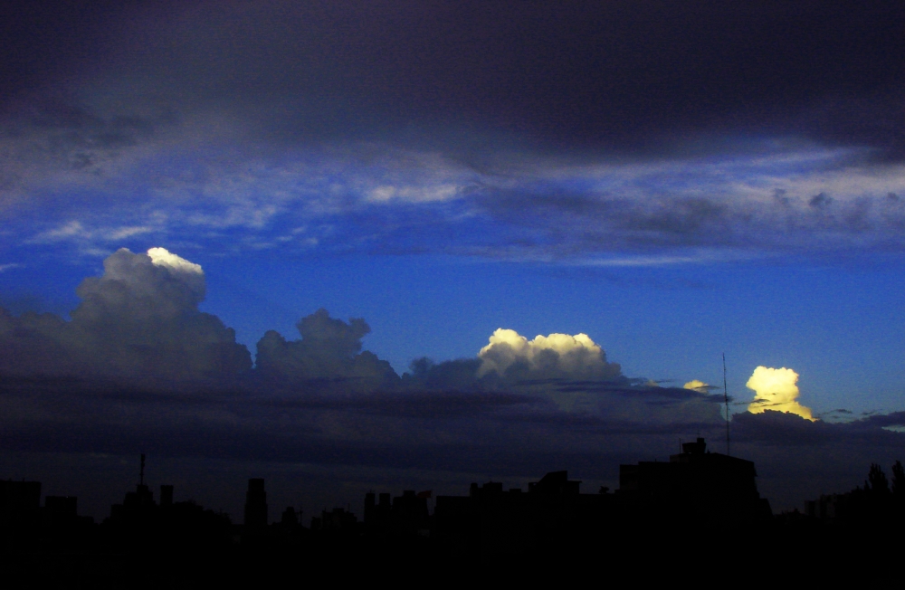 FotoRevista / Convocatoria Mensual / Cielos y nubes