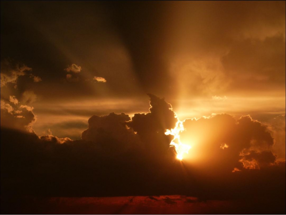 FotoRevista / Convocatoria Mensual / Cielos y nubes