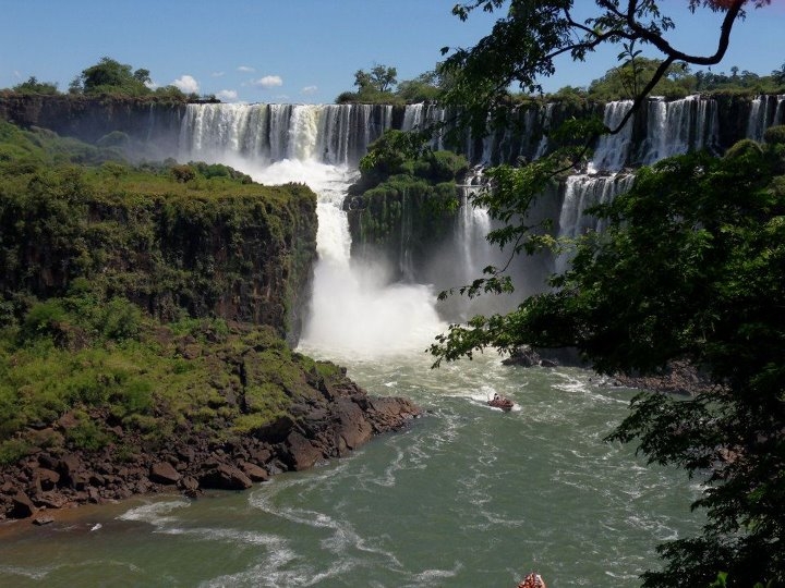 "Rio Iguazu" de Juan Pablo Barletta