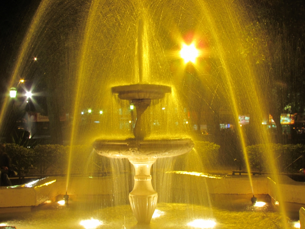 FotoRevista / Convocatoria / Fuente Plaza San Martin Catamarca de Hernan Alejandro Ledesma