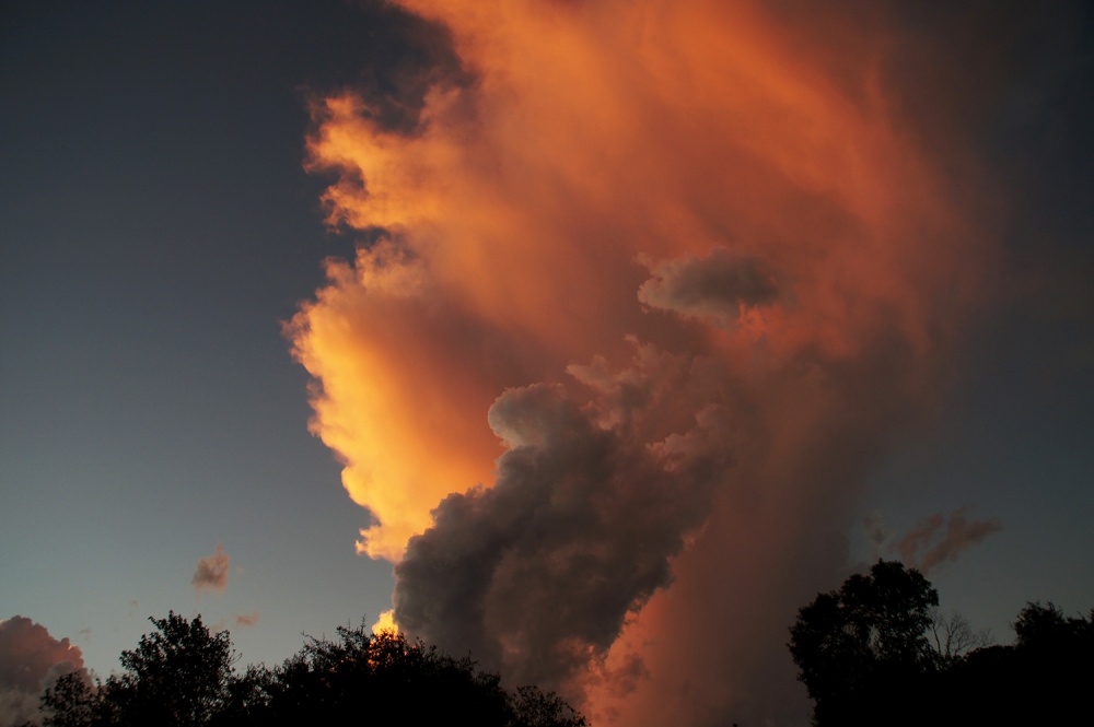 FotoRevista / Convocatoria Mensual / Cielos y nubes