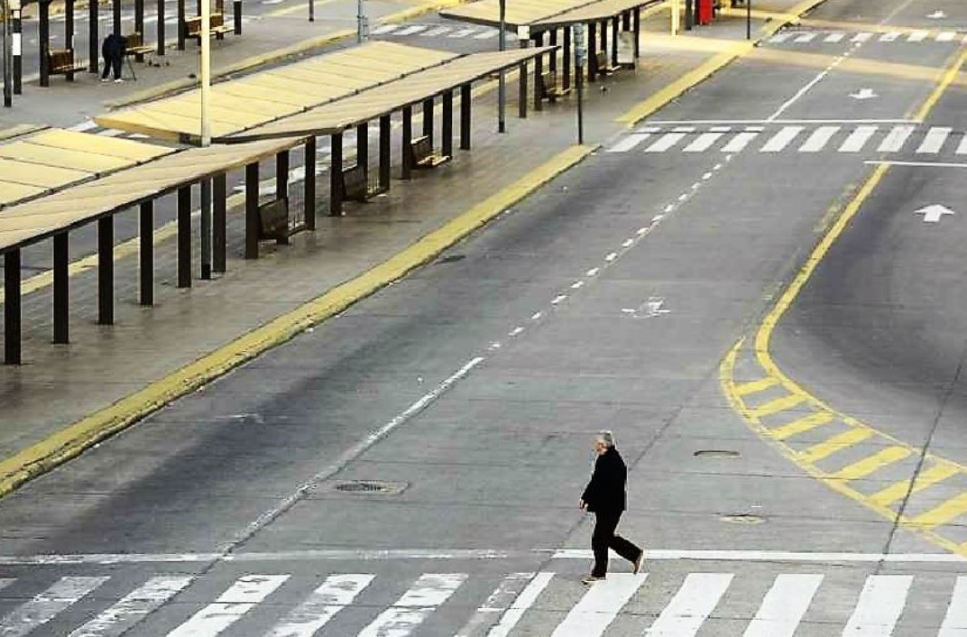 FotoRevista / Convocatoria Mensual / Calles desiertas