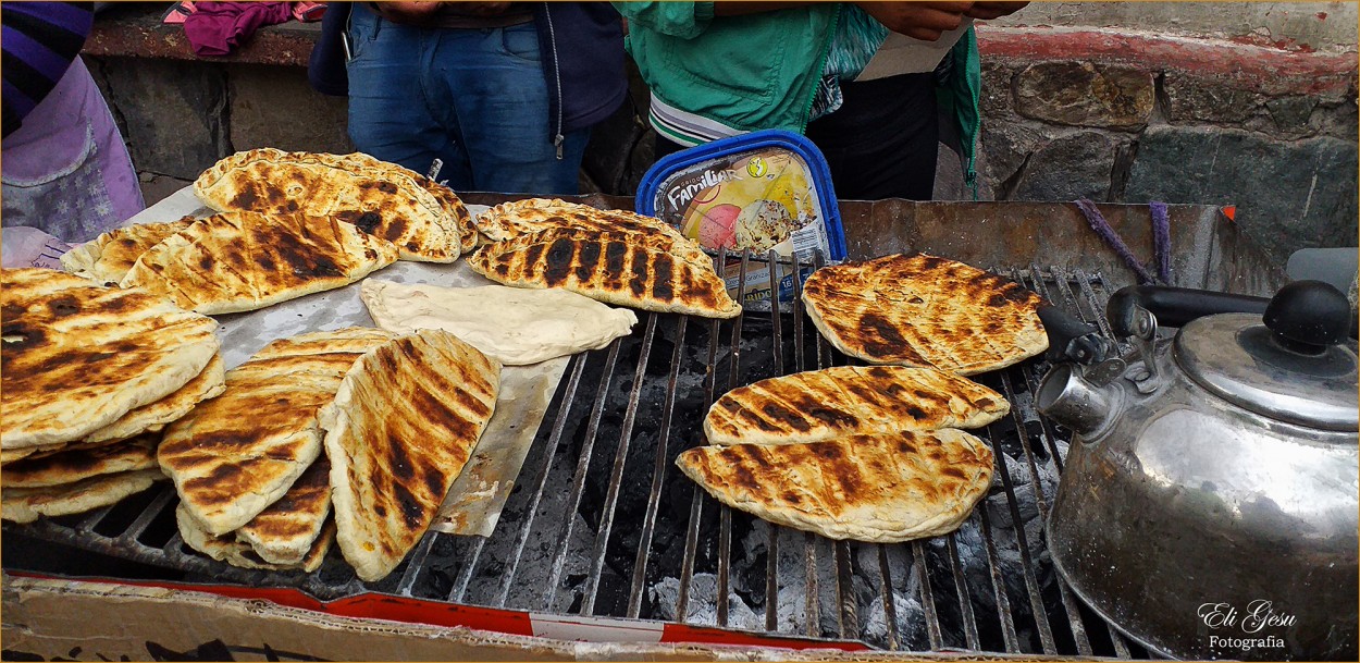 "Tortillas en Humahuaca" de Elizabeth Gesualdo