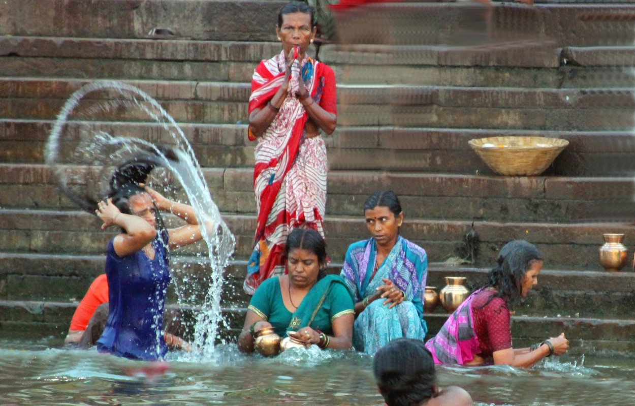 "En el Ganges." de Sergio Lifischitz