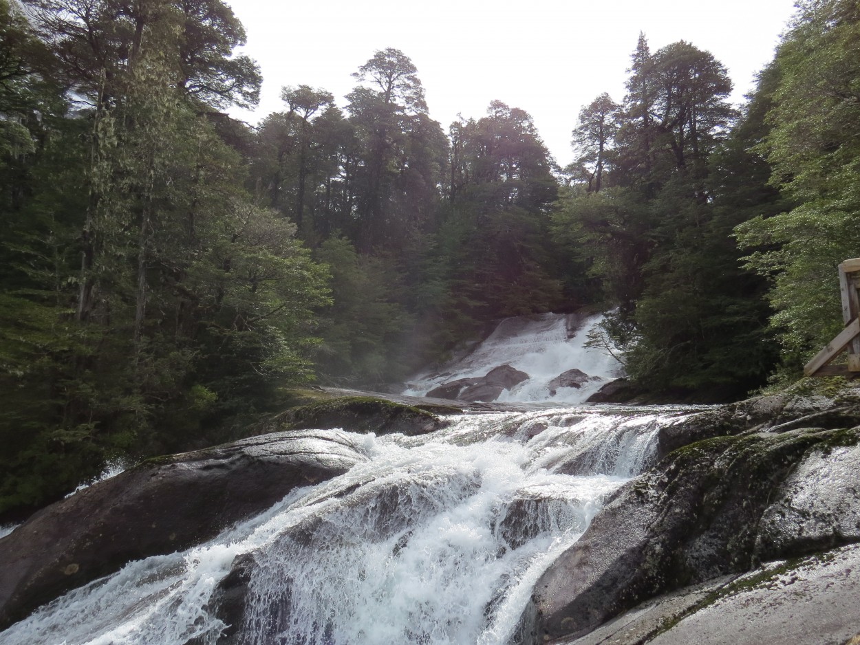 FotoRevista / Convocatoria / Cascada los Cntaros de Ins Mara Duarte