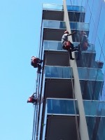 TRABAJADORES ACROBATAS